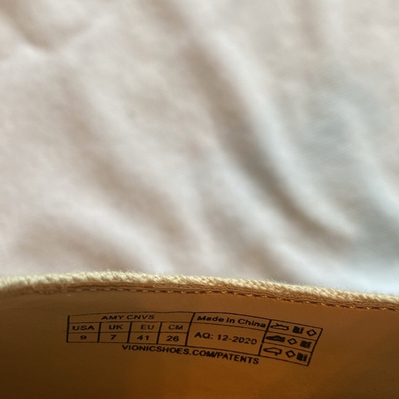 Vionic Wedge Shoes - Picture 8 of 12